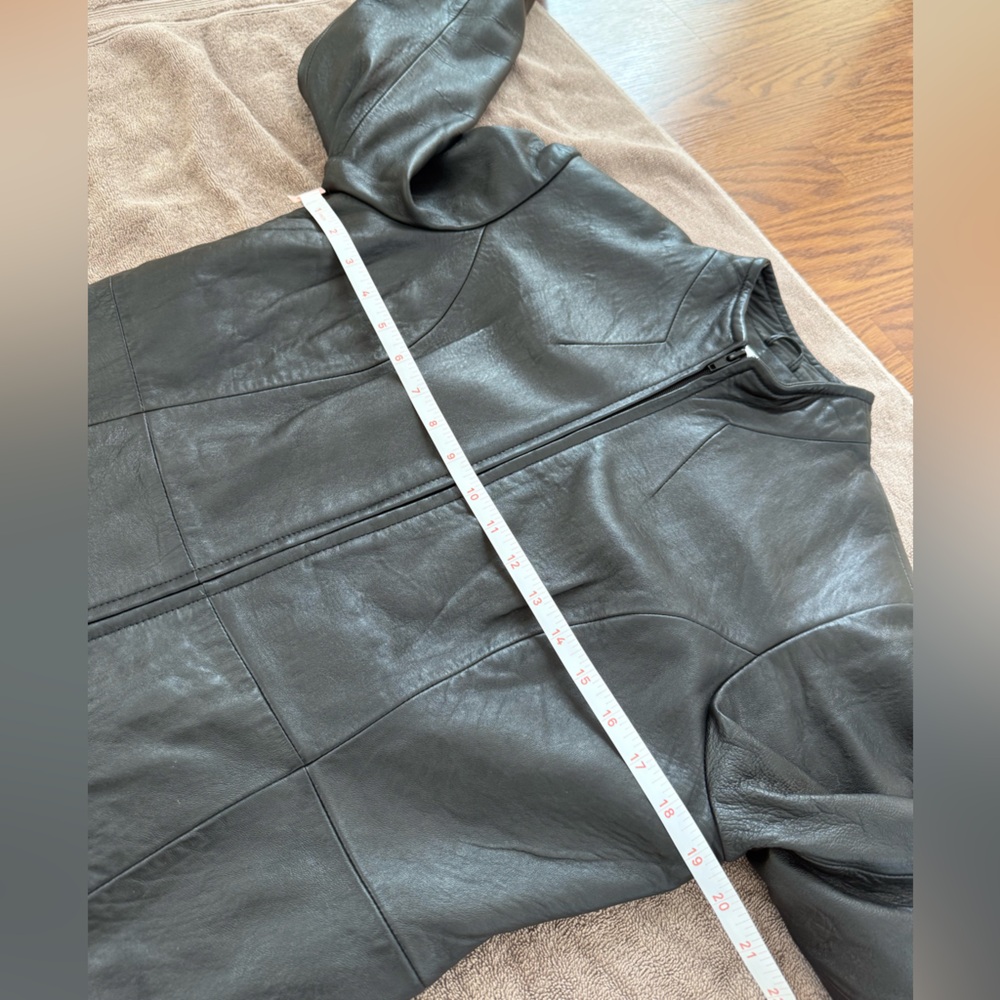 🖤 Newport News Easy Style Women’s Black Leather Jacket EUC - Picture 9 of 10